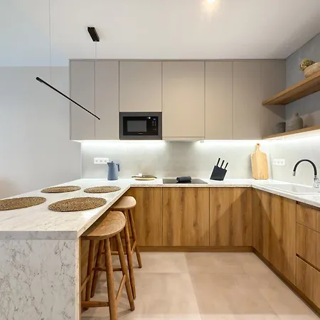 Luxury Downtown D5 Apartament