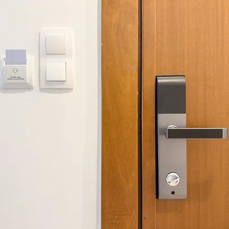 Luxury Downtown D5 דירה