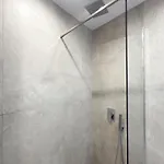 Luxury Downtown D5 *