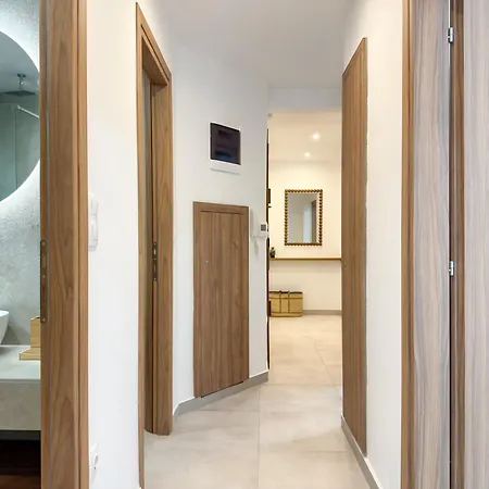 Appartement Luxury Downtown D5 *