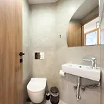 Luxury Downtown D5